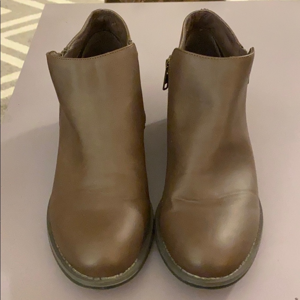 Dark brown unionbay booties size 8.5